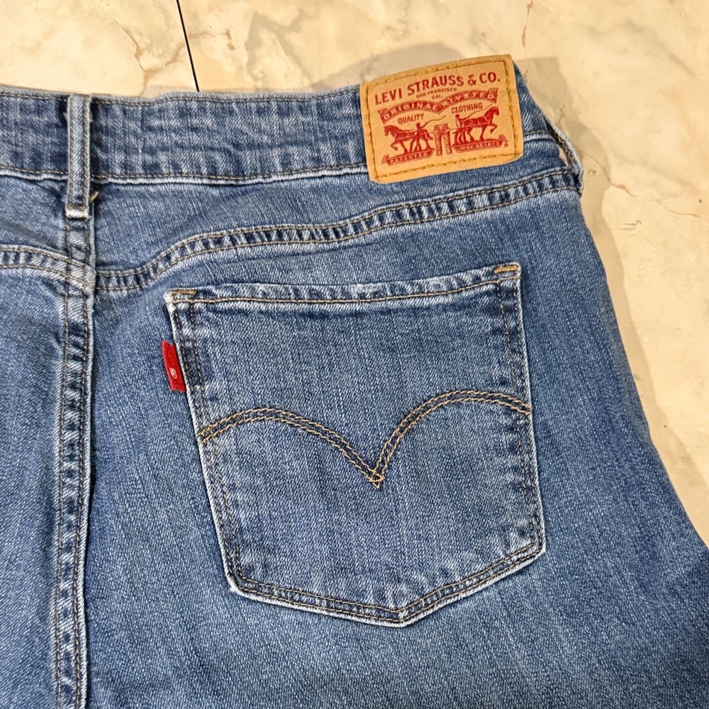 Levi's Blue 711 Skinny Jeans for Women